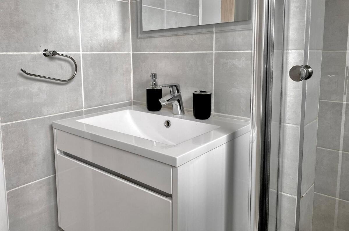A Small Haven - The Blyde Crystal Lagoon * Pretoria-Noord